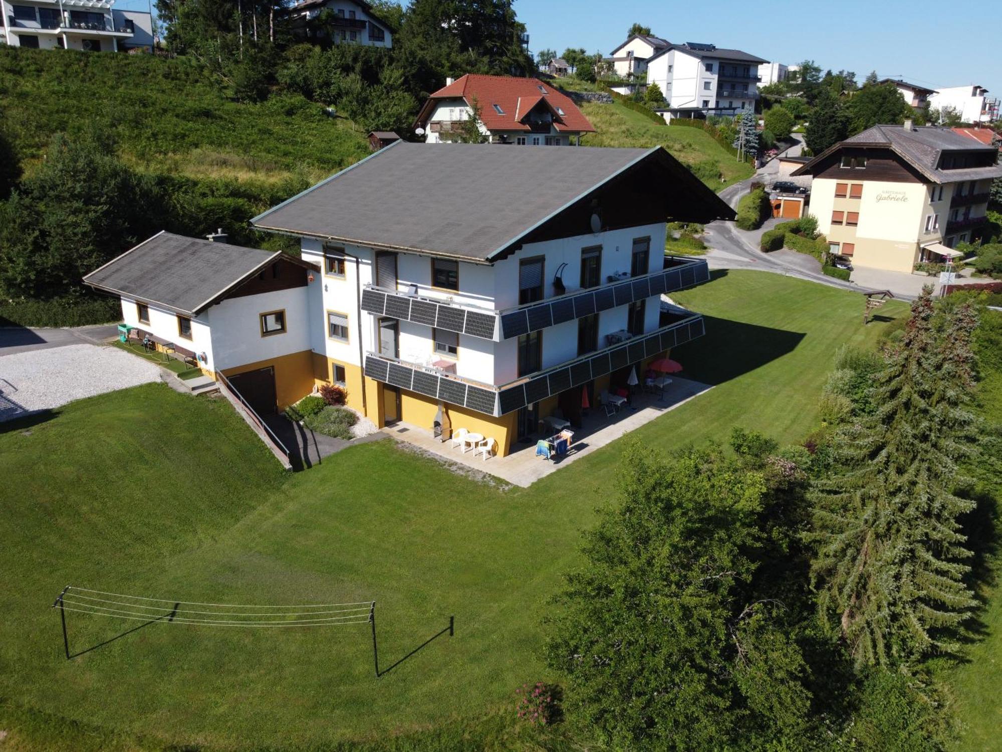 Ferienwohnungen Pirker Drobollach am Faakersee Exterior foto